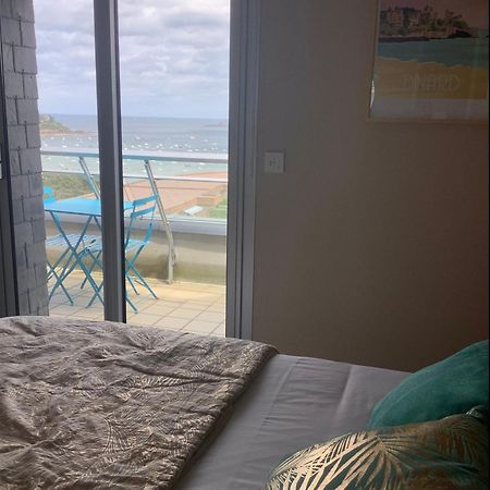 Heol - Appartement 2 Chambres - Vue Mer Et Parking Динар Экстерьер фото