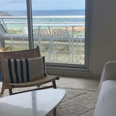 Heol - Appartement 2 Chambres - Vue Mer Et Parking Динар Экстерьер фото