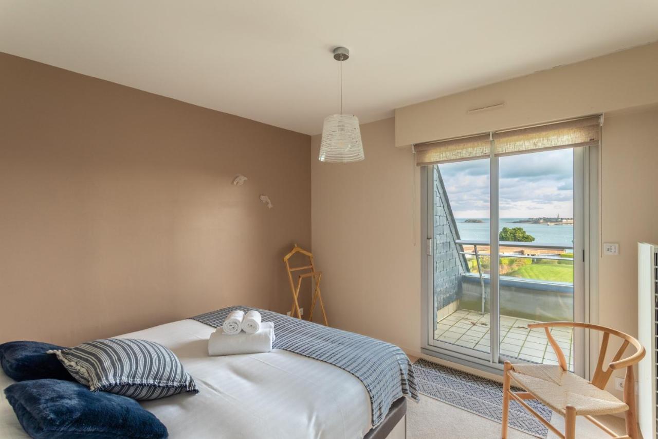 Heol - Appartement 2 Chambres - Vue Mer Et Parking Динар Экстерьер фото
