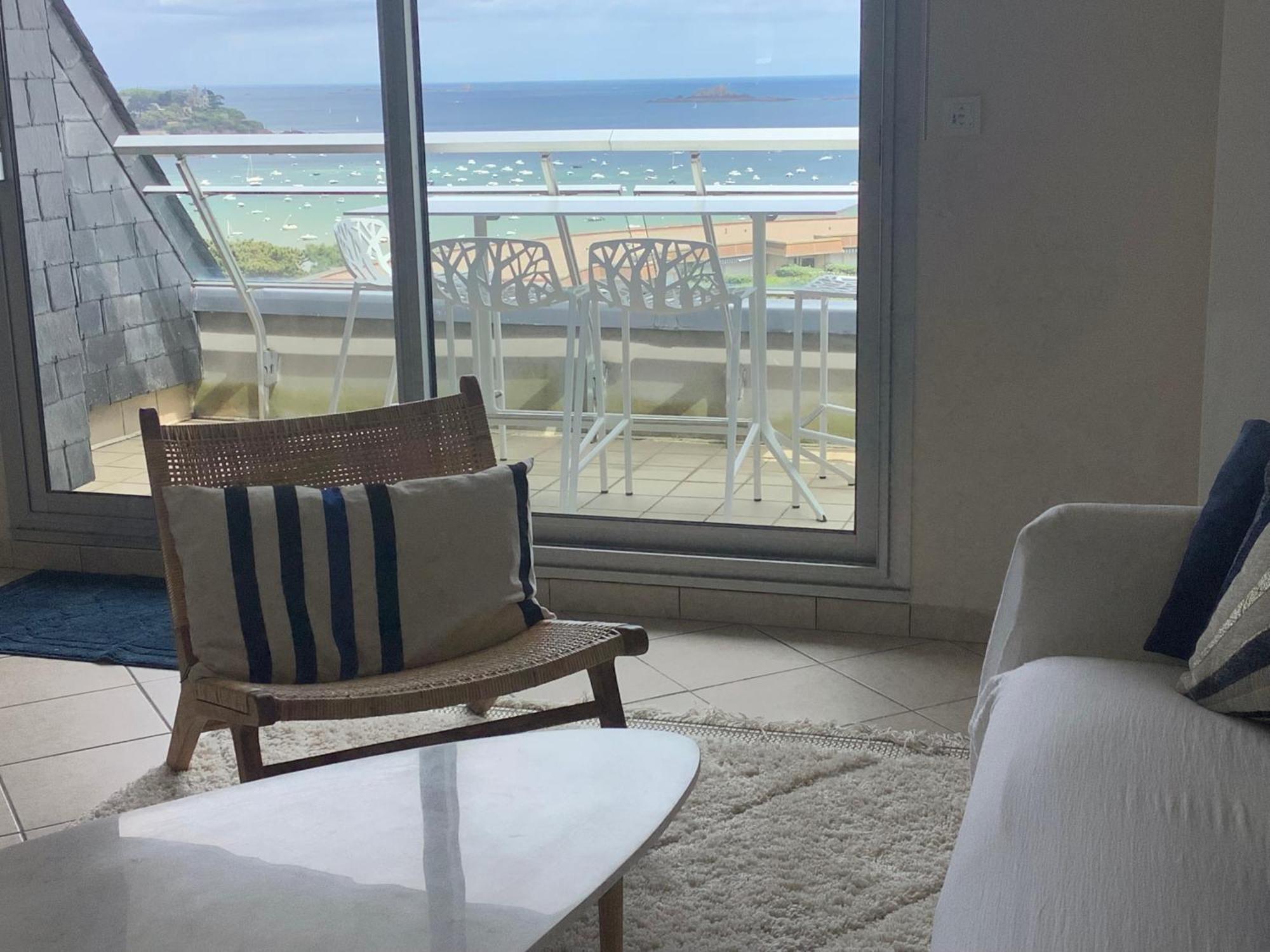 Heol - Appartement 2 Chambres - Vue Mer Et Parking Динар Экстерьер фото